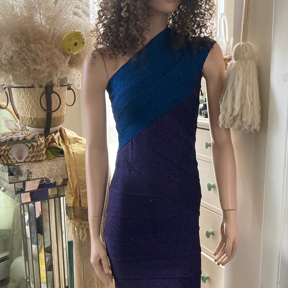 Soho Asymmetric Color Block One-Shoulder Dress in lurex Navy and Royal Blue